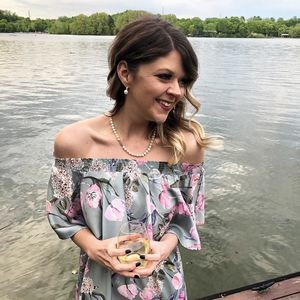 Meet your Posher, Carrie